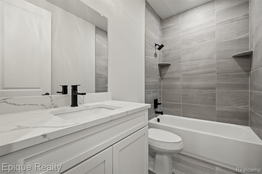 3358 Cornerstone Drive # 10