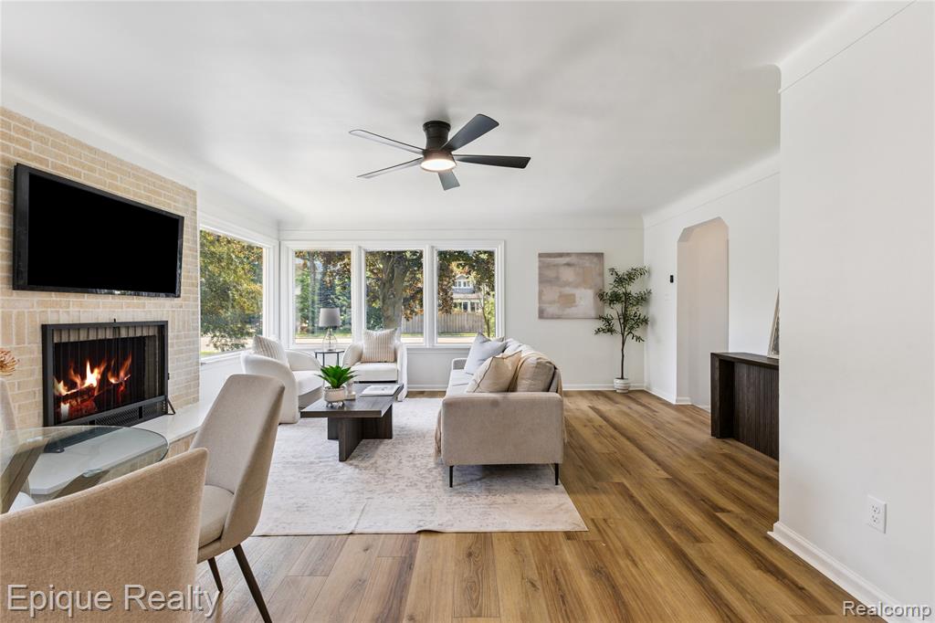 1808 W 12 Mile Road
