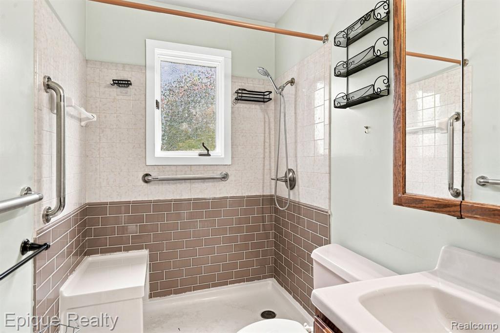 8484 Wesley Drive