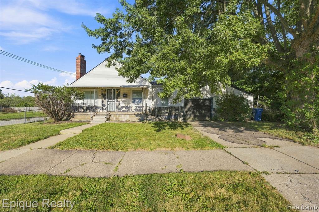 4003 Spruce Street