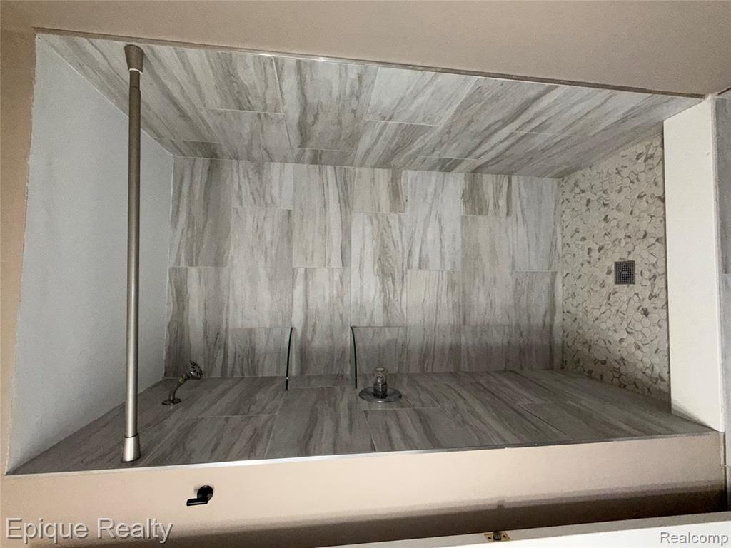 56173 Chesapeake Trail