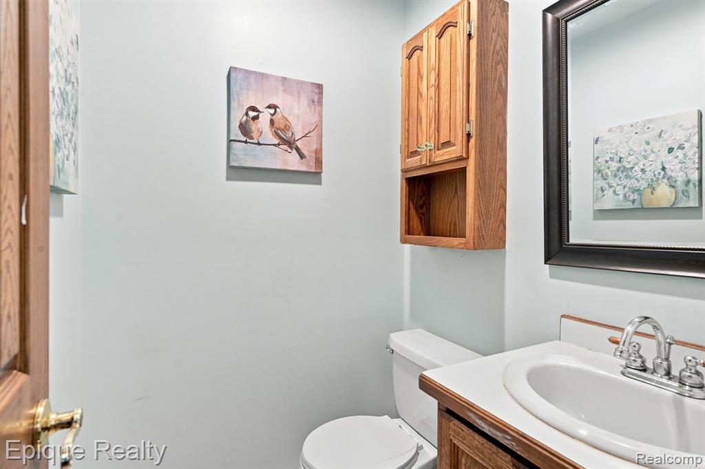 11315 Lippincott Boulevard