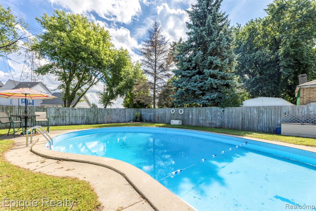 403 Gratiot Boulevard