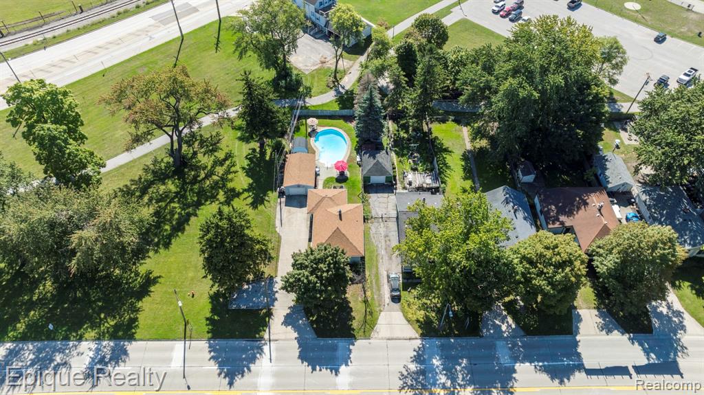 403 Gratiot Boulevard