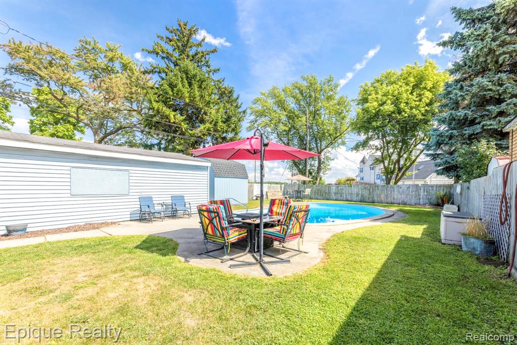 403 Gratiot Boulevard