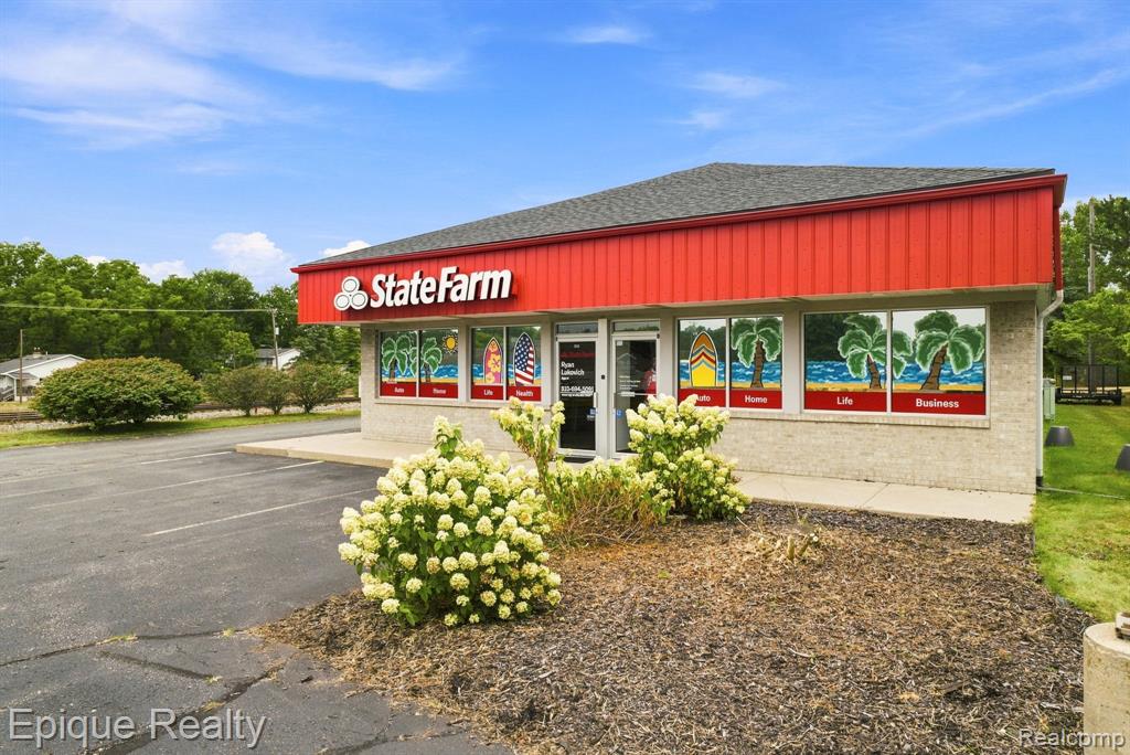 360 E Grand Blanc