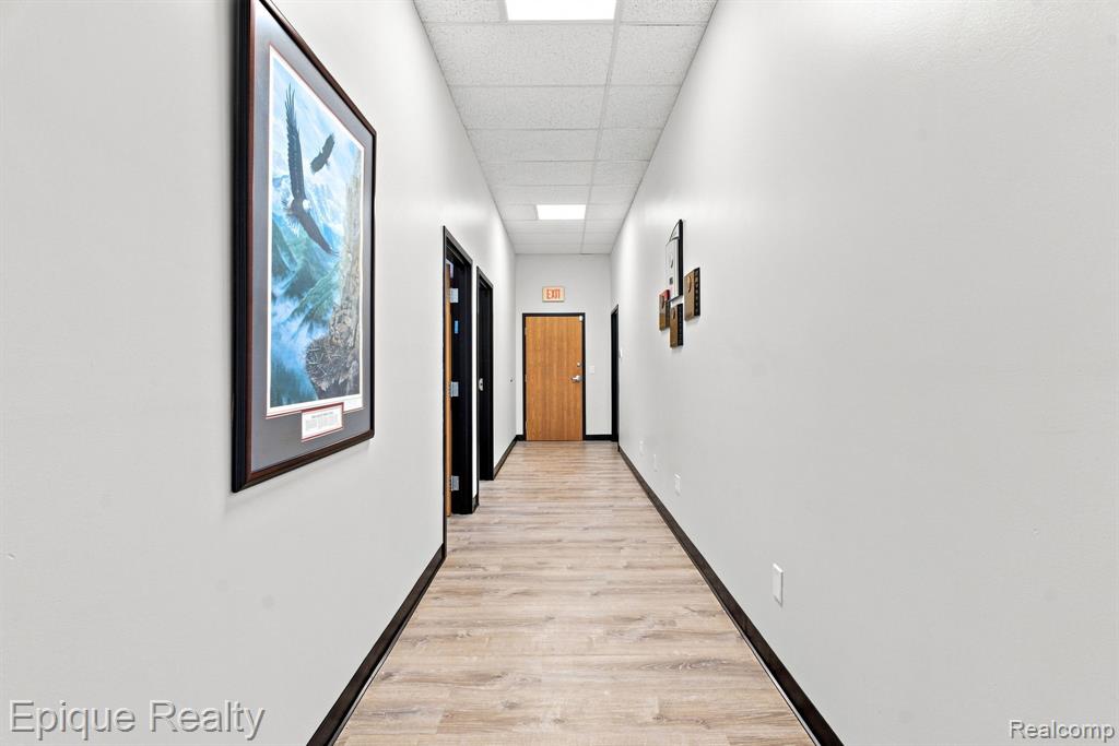360 E Grand Blanc