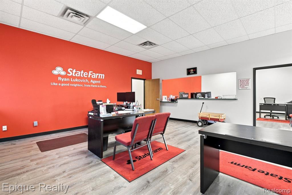 360 E Grand Blanc