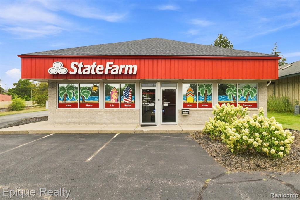 360 E Grand Blanc