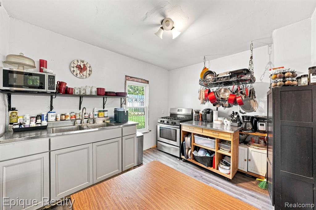 8480 Dixie Highway