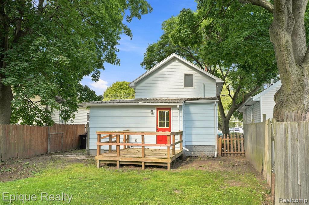 816 Comfort Street