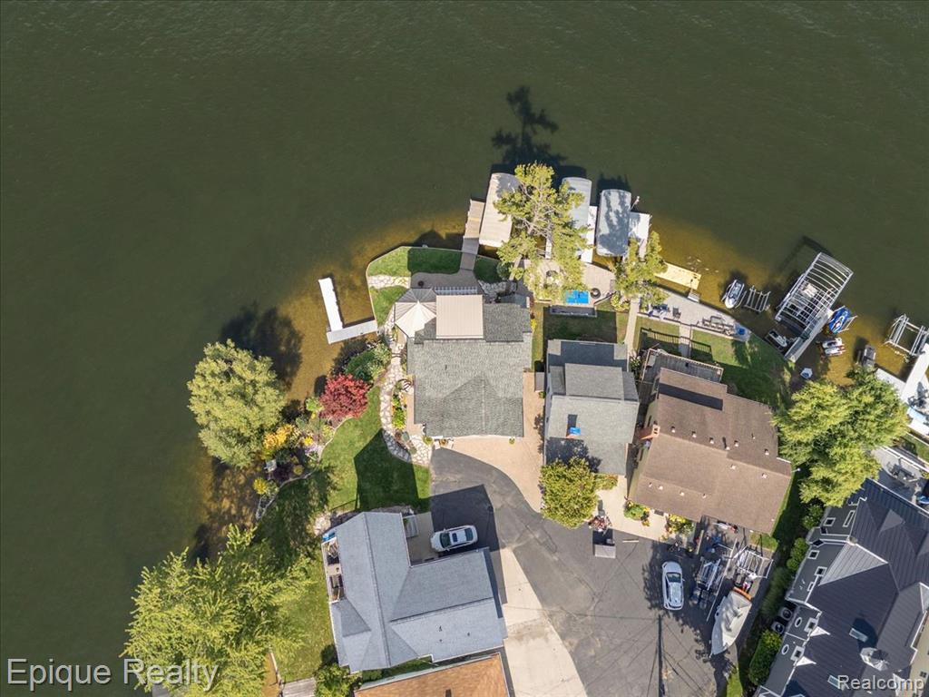 51 Crescent Avenue