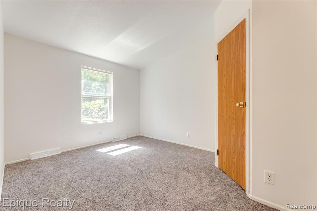 3501 Idle Hour Court