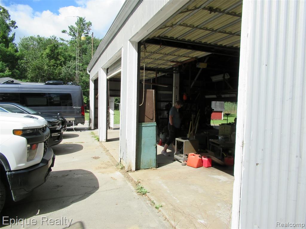 5350 Davis Road