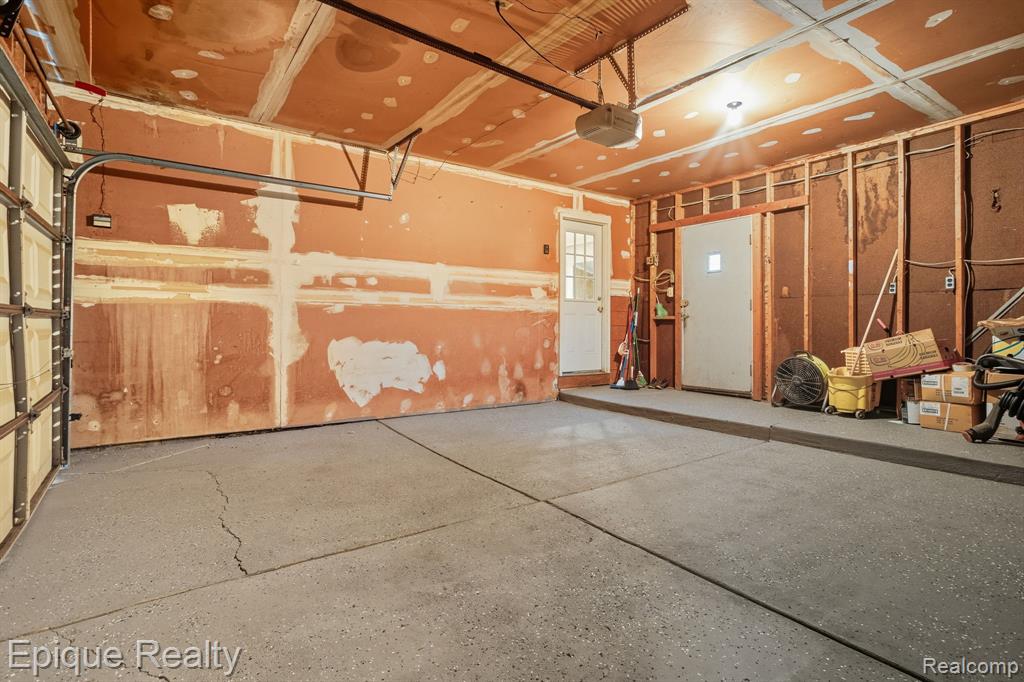 2263 Camilla Drive