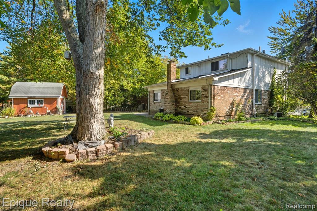 2263 Camilla Drive
