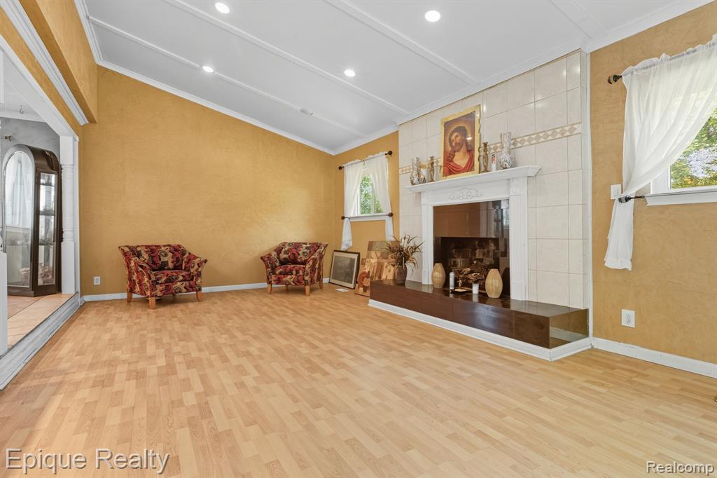 2263 Camilla Drive
