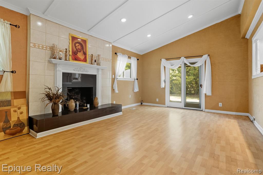 2263 Camilla Drive