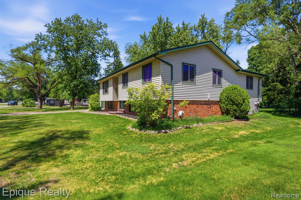 51600 Shelby Road