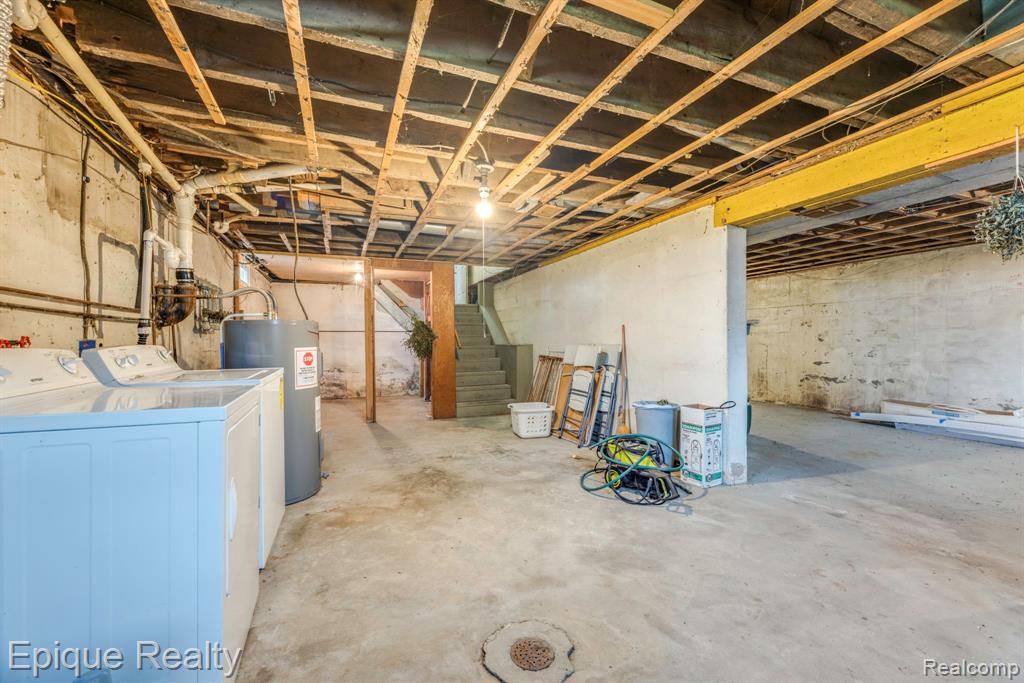 10091 N Genesee Road
