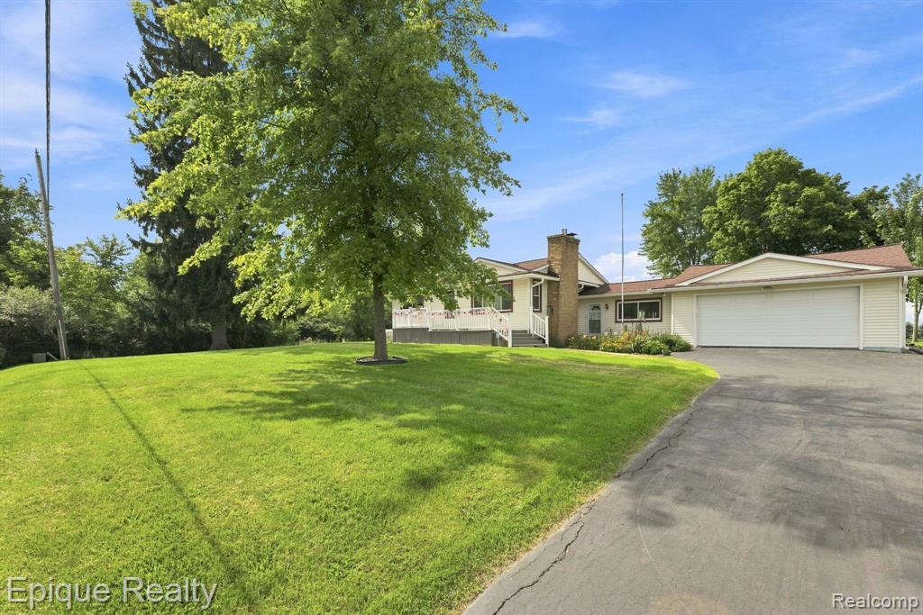 10091 N Genesee Road