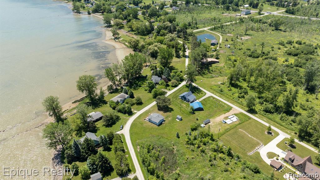 0000 Vicky Drive
