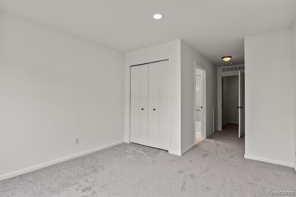 3094 Camden Drive