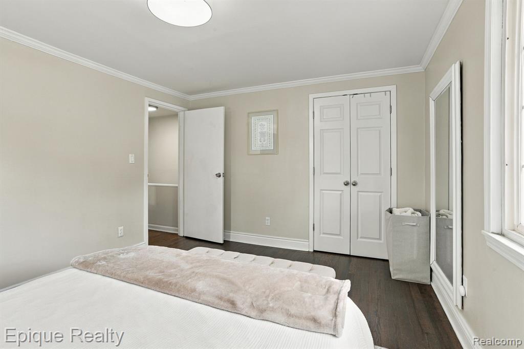 706 Graefield Court