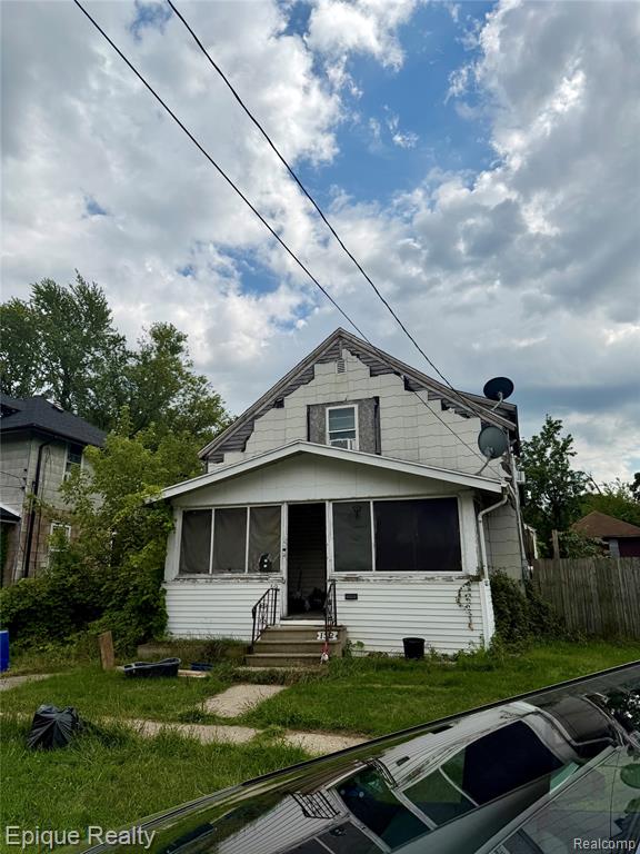 132 Bruce Street