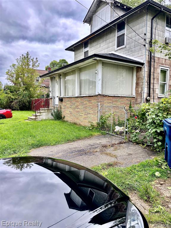 132 Bruce Street