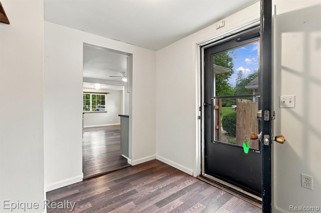 3652 Norman Road