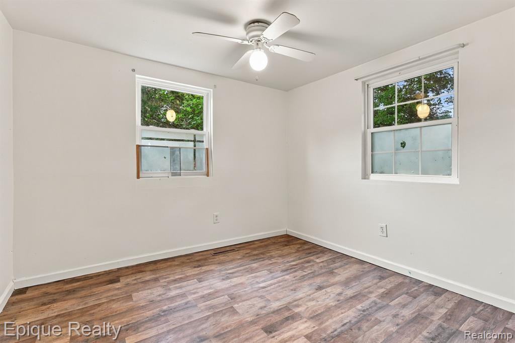 3652 Norman Road
