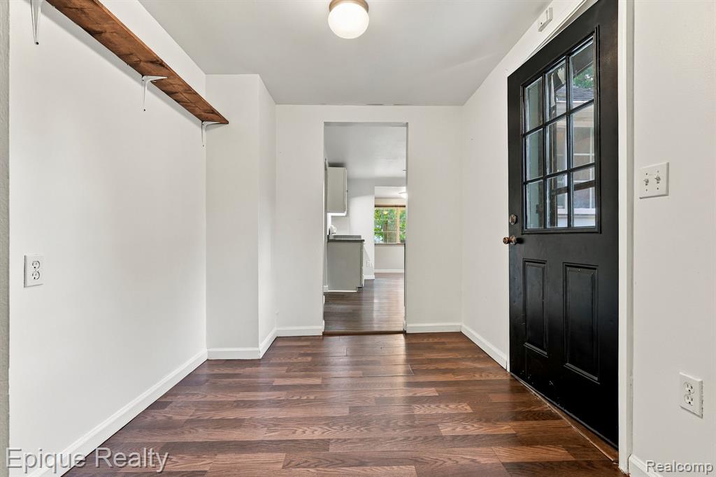 3652 Norman Road