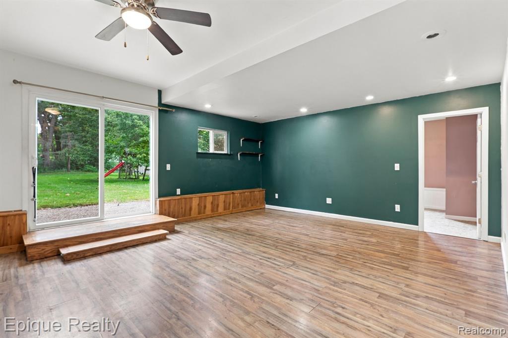 3652 Norman Road
