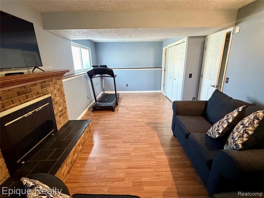 2876 Winter Drive