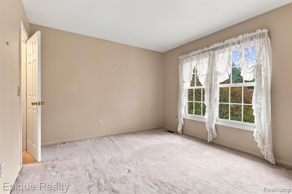 2887 Harwood Drive