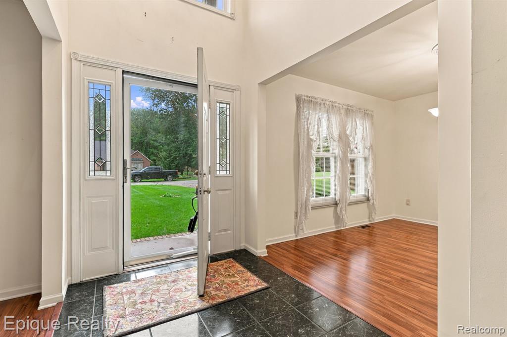 2887 Harwood Drive