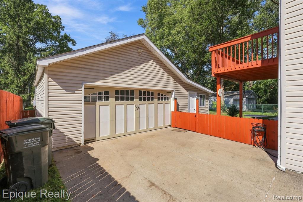 3144 Eastwood Drive