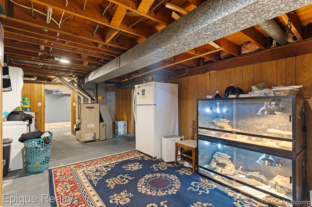 1231 Vine Street