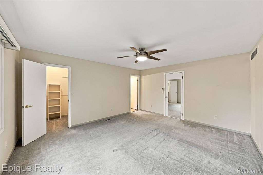 33033 Walnut Lane