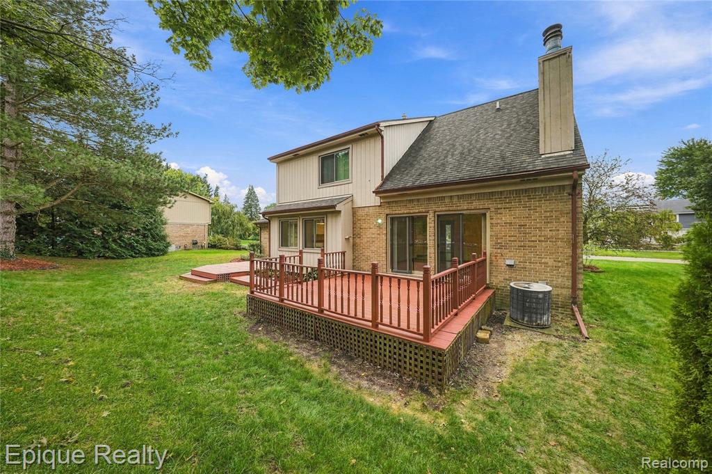 33033 Walnut Lane