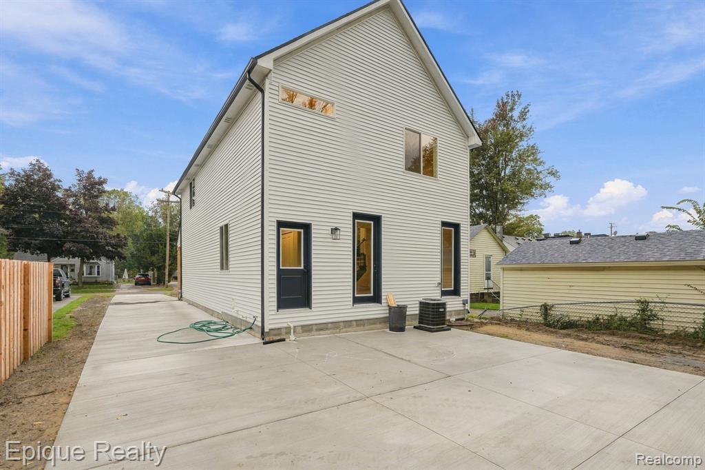 831 Goodale Avenue