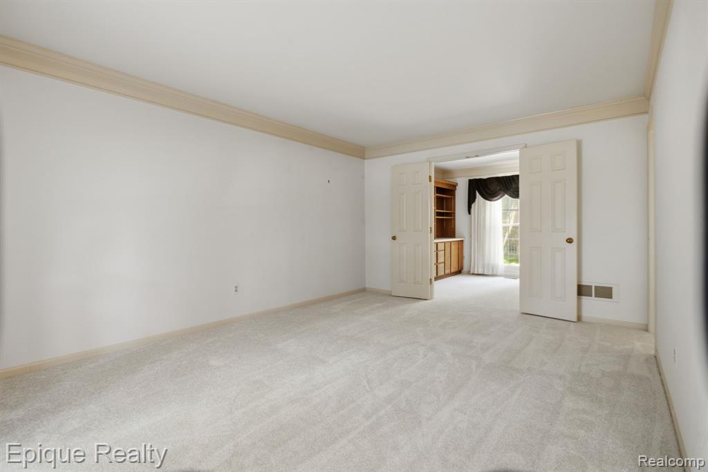3261 Windwood Road