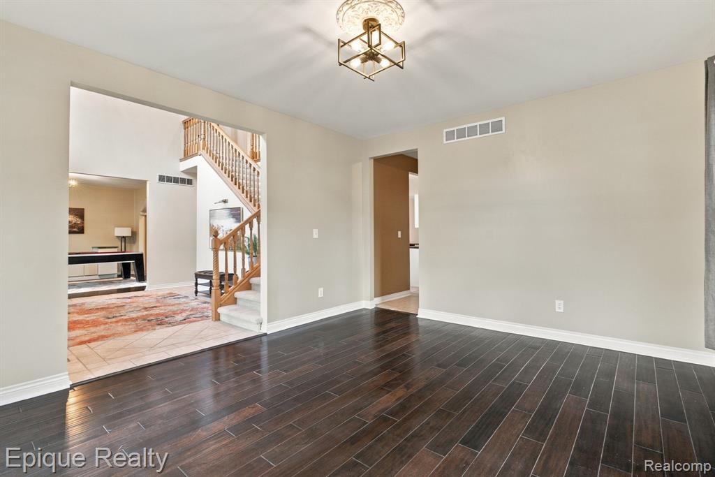 3269 Saint Andrews Drive