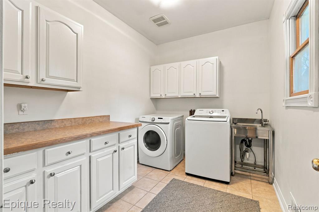 3269 Saint Andrews Drive