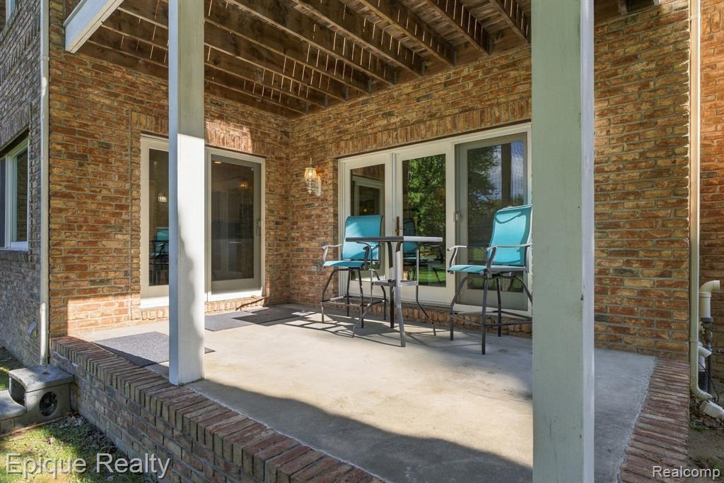 3269 Saint Andrews Drive