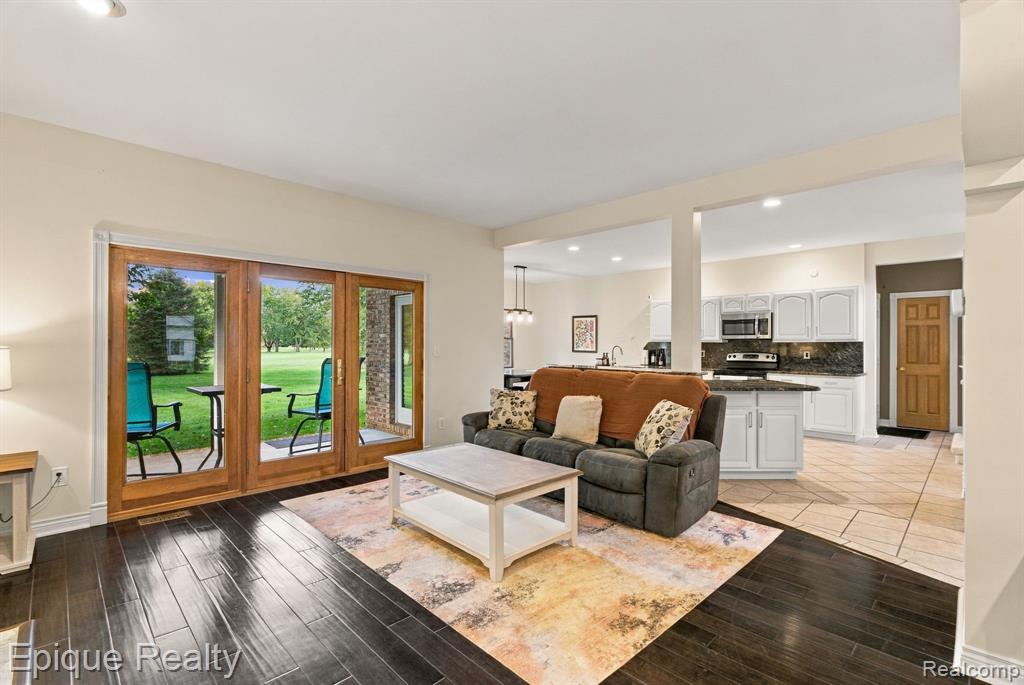 3269 Saint Andrews Drive
