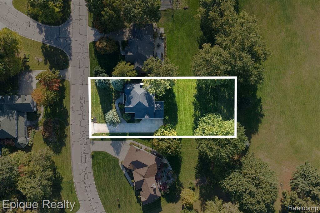 3269 Saint Andrews Drive