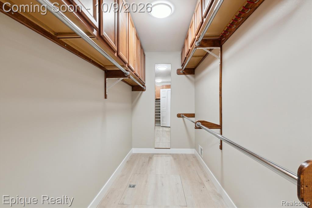 2844 Severn Lane
