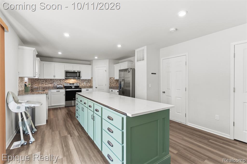7341 Red Maple Drive